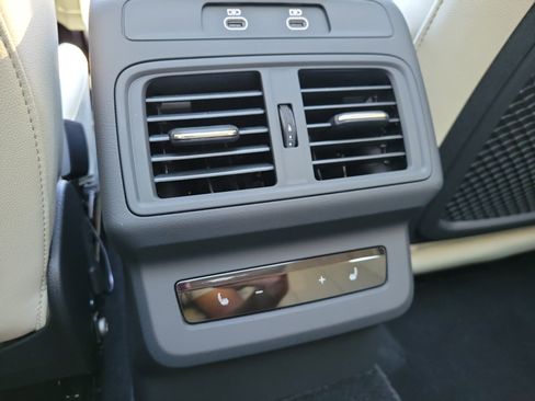 New 2025 Audi Q5 Prestige image 16