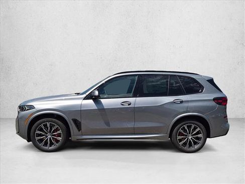 New 2026 BMW X5 xDrive40i w/ M Sport Package AWD/4WD image 5