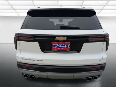 Certified 2024 Chevrolet Traverse LT image 30