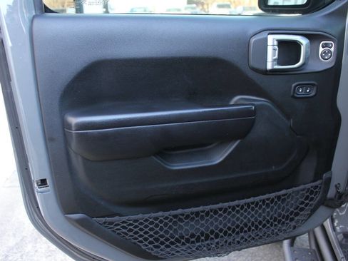 Used 2020 Jeep Wrangler Unlimited Rubicon w/ Quick Order Package 28Y Recon image 13