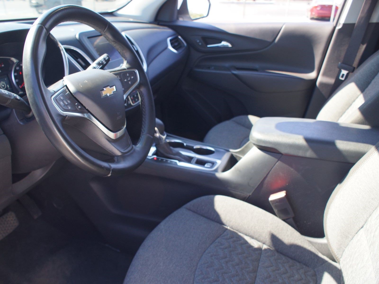 Used 2024 Chevrolet Equinox LT AWD/4WD image 13