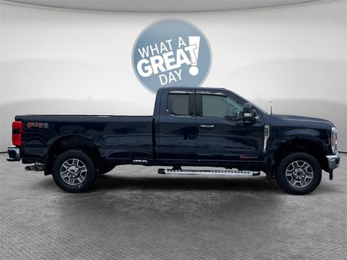 Used 2023 Ford F350 Lariat w/ Tow Technology Package image 2