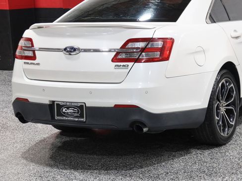 Used 2013 Ford Taurus SHO image 29