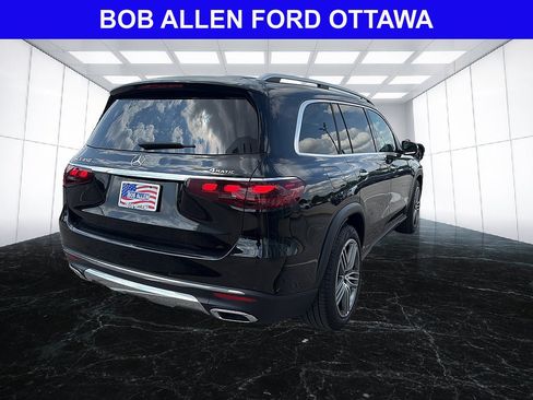 Used 2025 Mercedes-Benz GLS 450 4MATIC image 5