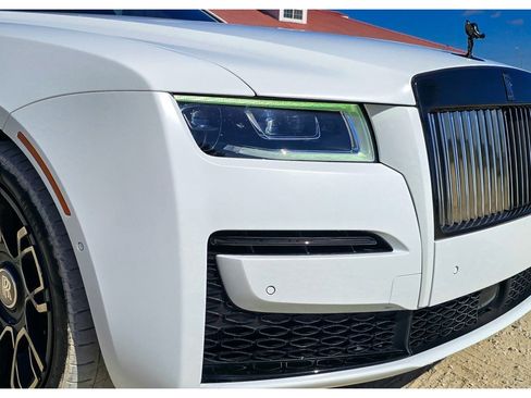 Used 2022 Rolls-Royce Ghost Black Badge AWD/4WD image 5