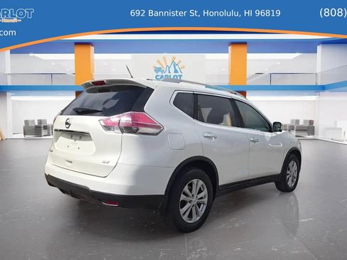 Used 2016 Nissan Rogue SV w/ SV Premium Package image 13