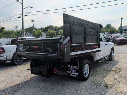 Used 2022 RAM 3500 Tradesman w/ Chrome Appearance Group AWD/4WD image 6