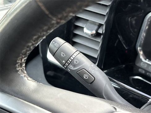 Used 2024 Chevrolet Silverado 2500 LT image 19