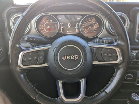 Used 2021 Jeep Wrangler Unlimited Sahara image 30