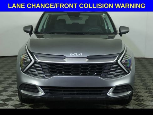Used 2024 Kia Sportage LX FWD image 7