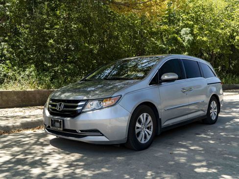 Used 2016 Honda Odyssey EX-L image 5