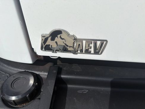 Used 2015 Jeep Wrangler Unlimited Sport AWD/4WD image 9