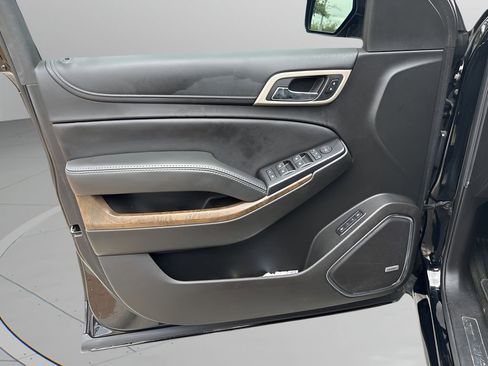 Used 2018 GMC Yukon XL Denali w/ Open Road Package image 21