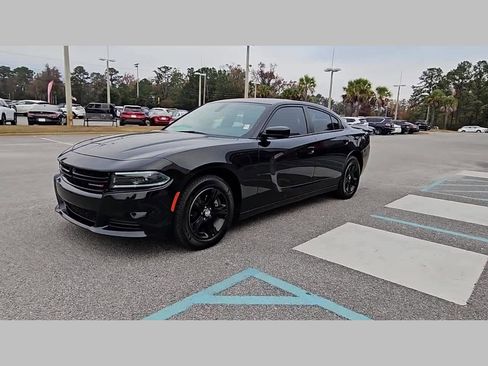 Used 2023 Dodge Charger SXT image 24