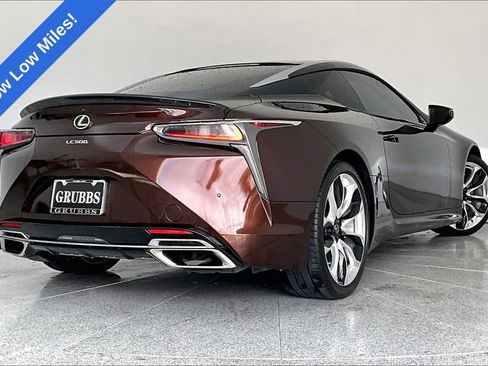 Used 2018 Lexus LC 500 Coupe image 2
