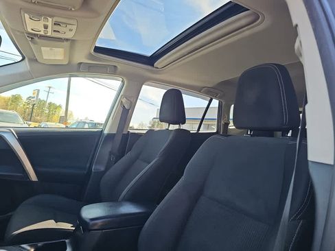 Used 2015 Toyota RAV4 XLE w/ Outdoor Package image 14