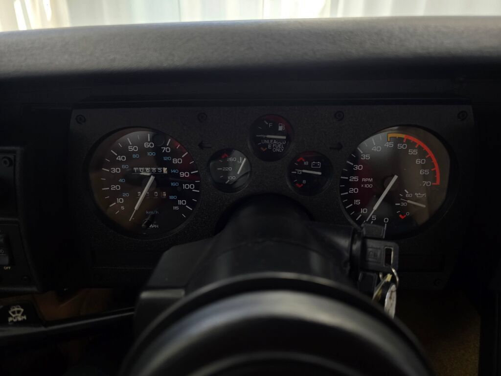 Used 1988 Chevrolet Camaro IROC-Z RWD image 58