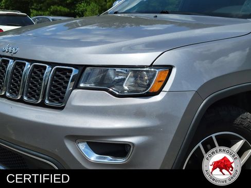 Used 2019 Jeep Grand Cherokee Limited RWD image 11