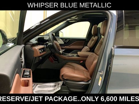 Used 2025 Lincoln Aviator Reserve w/ Equipment Group 201A AWD/4WD image 37