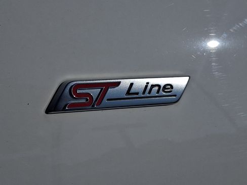 Used 2023 Ford Escape ST-Line Select AWD/4WD image 30