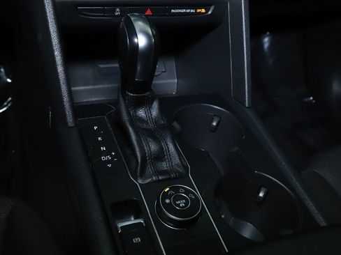 Used 2018 Volkswagen Atlas S AWD/4WD image 27