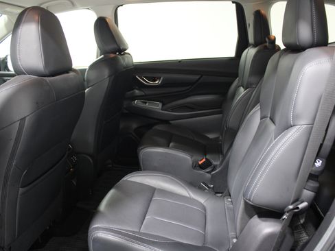 Used 2024 Subaru Ascent Limited AWD/4WD image 19