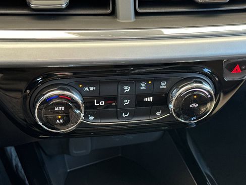 New 2026 Chevrolet Trax LT image 22