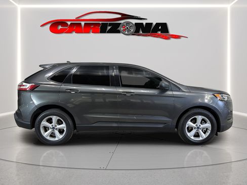 Used 2019 Ford Edge SE FWD image 12