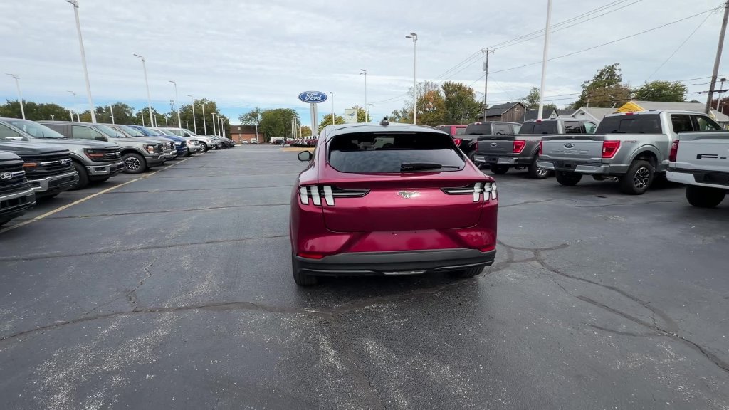 Used 2025 Ford Mustang Mach-E Premium AWD/4WD image 45