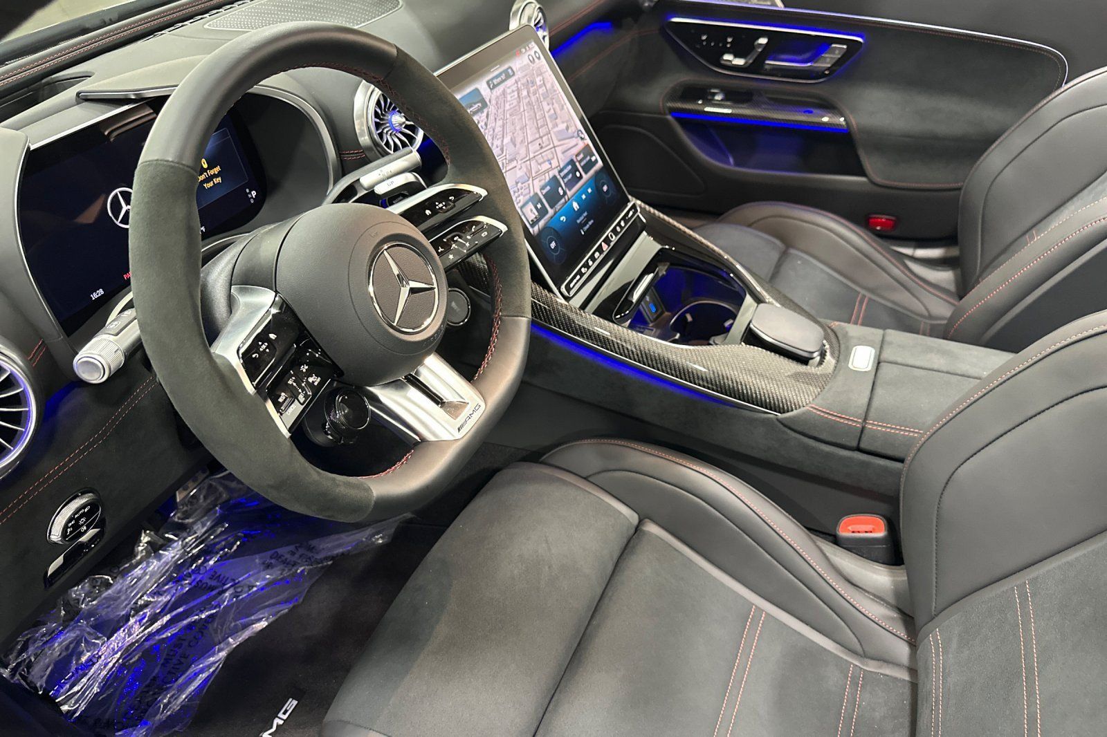 New 2025 Mercedes-Benz SL 63 AMG 4MATIC image 10