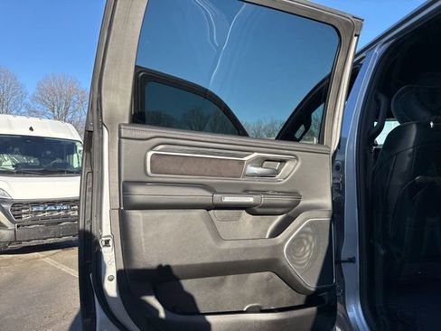 Used 2023 RAM 1500 Laramie image 36