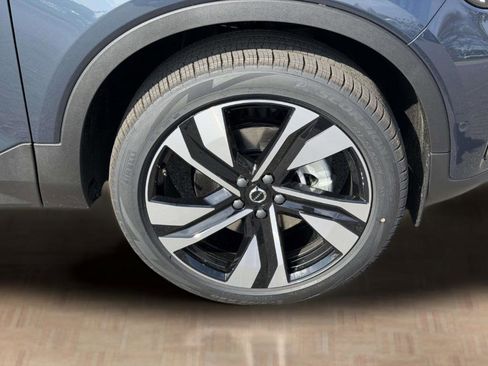 New 2026 Volvo XC40 B5 Ultra w/ Protection Package Premier AWD/4WD image 26