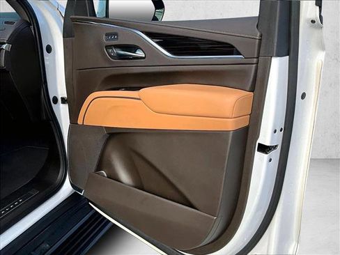 Used 2023 Cadillac Escalade ESV Sport w/ LPO, ONYX Package image 19