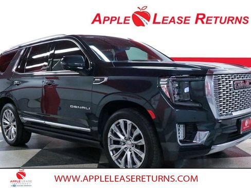 Used 2022 GMC Yukon Denali w/ Denali Premium Package image 1