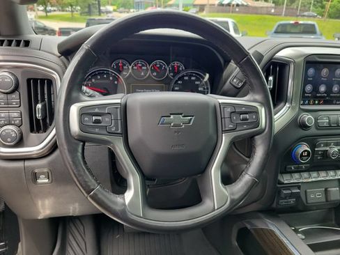 Used 2020 Chevrolet Silverado 1500 LT Trail Boss AWD/4WD image 26
