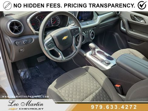 Used 2022 Chevrolet Blazer LT FWD image 16