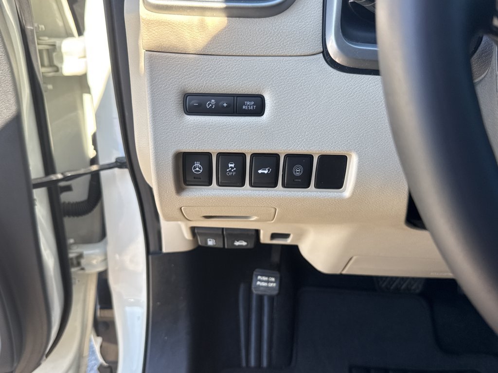 Used 2020 Nissan Murano Platinum w/ Cargo Package FWD image 19