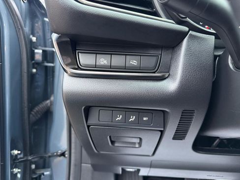 Used 2024 MAZDA CX-30 AWD 2.5 S w/ Preferred Package image 13