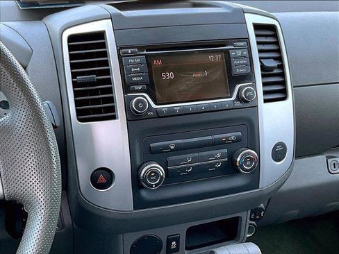 Used 2017 Nissan Frontier Desert Runner image 8
