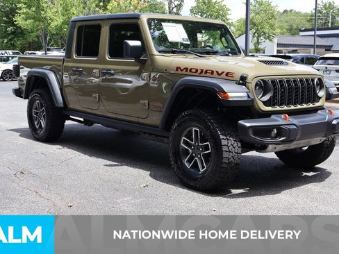 Used 2026 Jeep Gladiator Mojave AWD/4WD image 4
