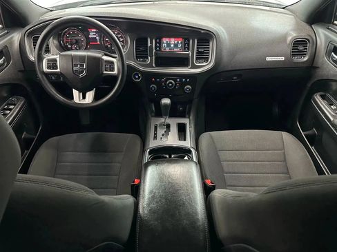 Used 2014 Dodge Charger SE w/ Sport Appearance Group image 13