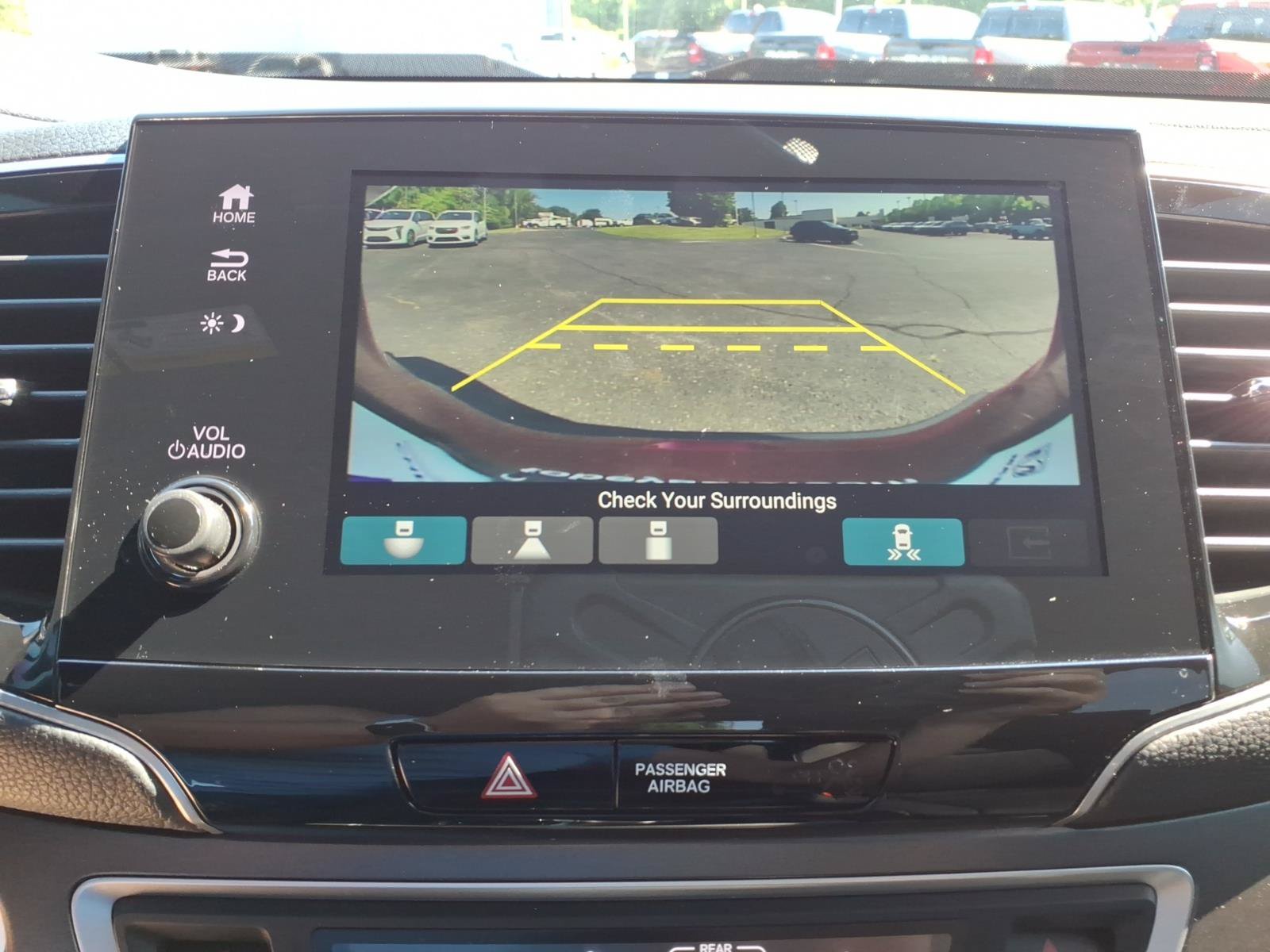 Used 2025 Honda Passport EX-L image 22