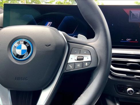 Used 2024 BMW 330e w/ Convenience Package RWD image 19