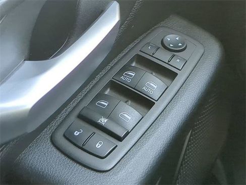 Certified 2024 RAM 1500 Tradesman w/ Night Edition image 26