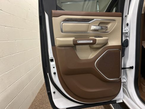 Used 2019 RAM 1500 Laramie image 14