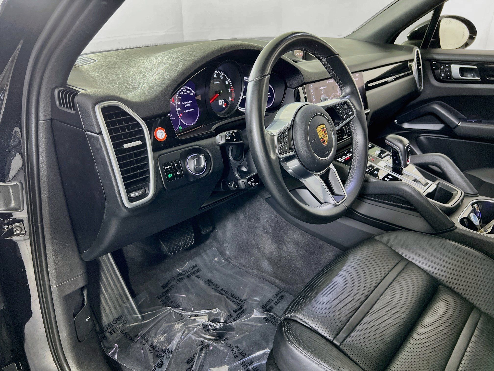 Used 2021 Porsche Cayenne AWD/4WD image 9