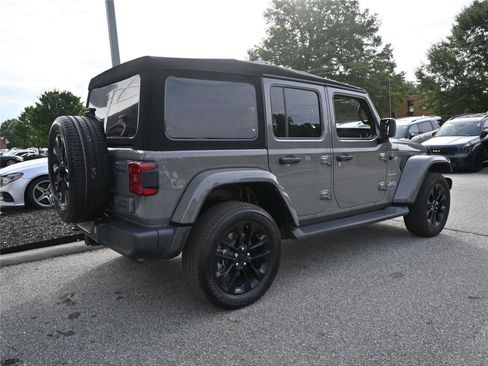 Used 2021 Jeep Wrangler Unlimited Sahara w/ Cold Weather Group image 5