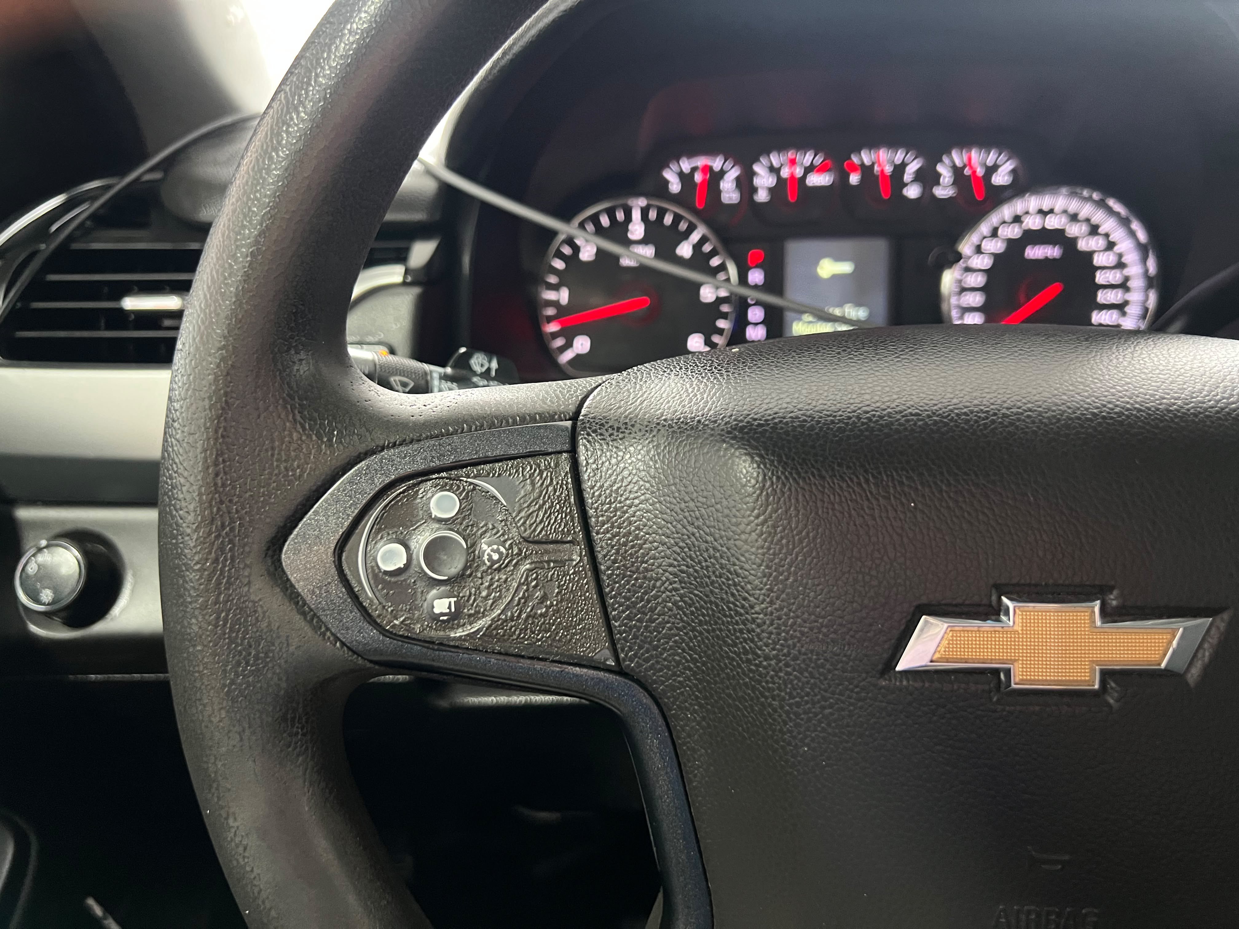 Used 2016 Chevrolet Tahoe 2WD image 25