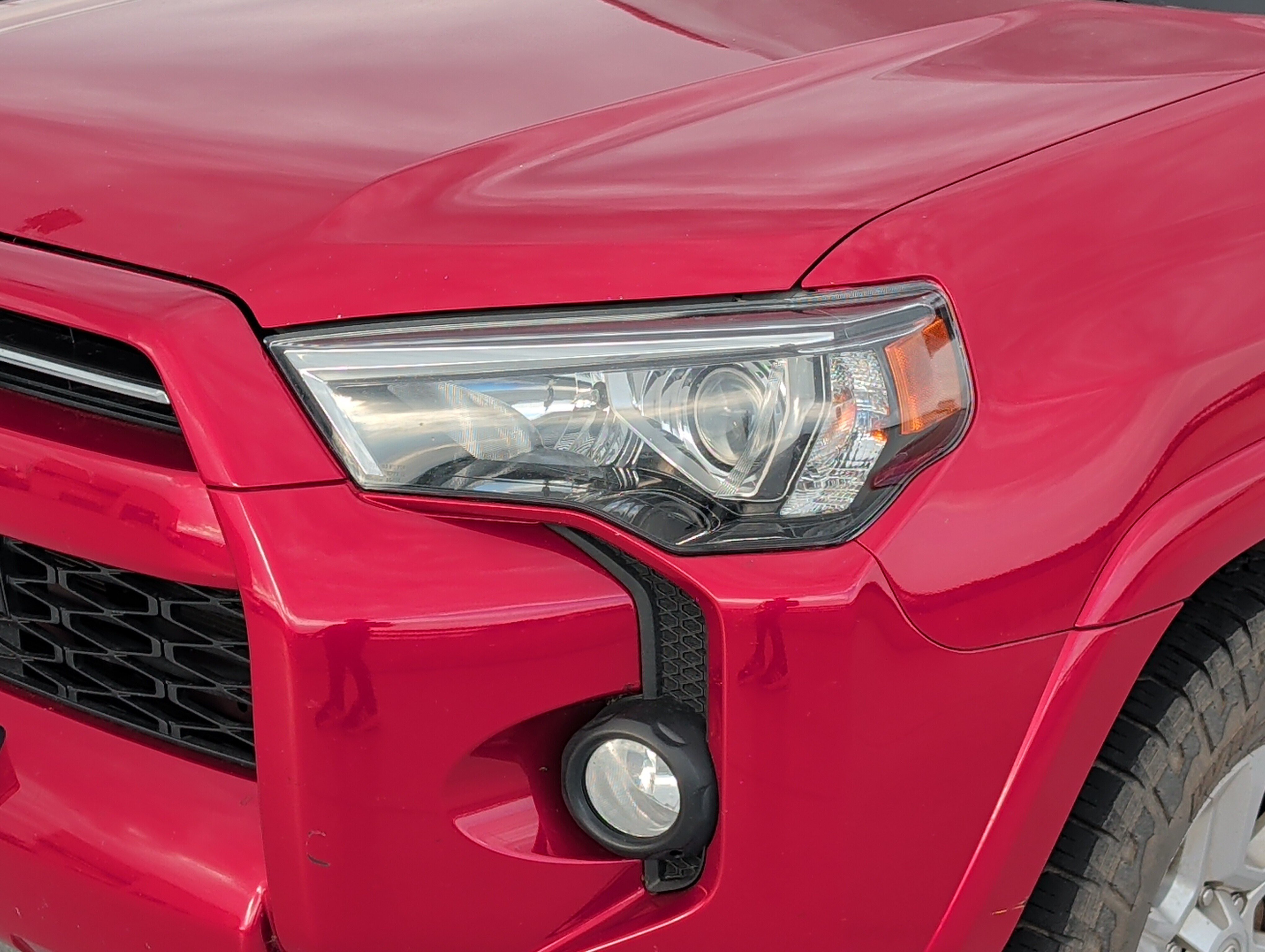 Used 2020 Toyota 4Runner SR5 Premium w/ Moonroof Package AWD/4WD image 16