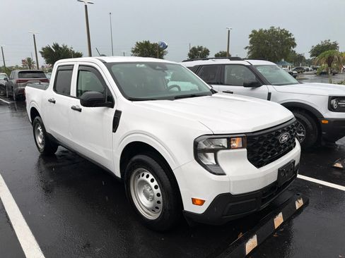 Used 2025 Ford Maverick XL w/ Equipment Group 101A AWD/4WD image 1